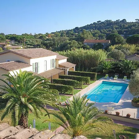 4 Seasons * Saint-Tropez